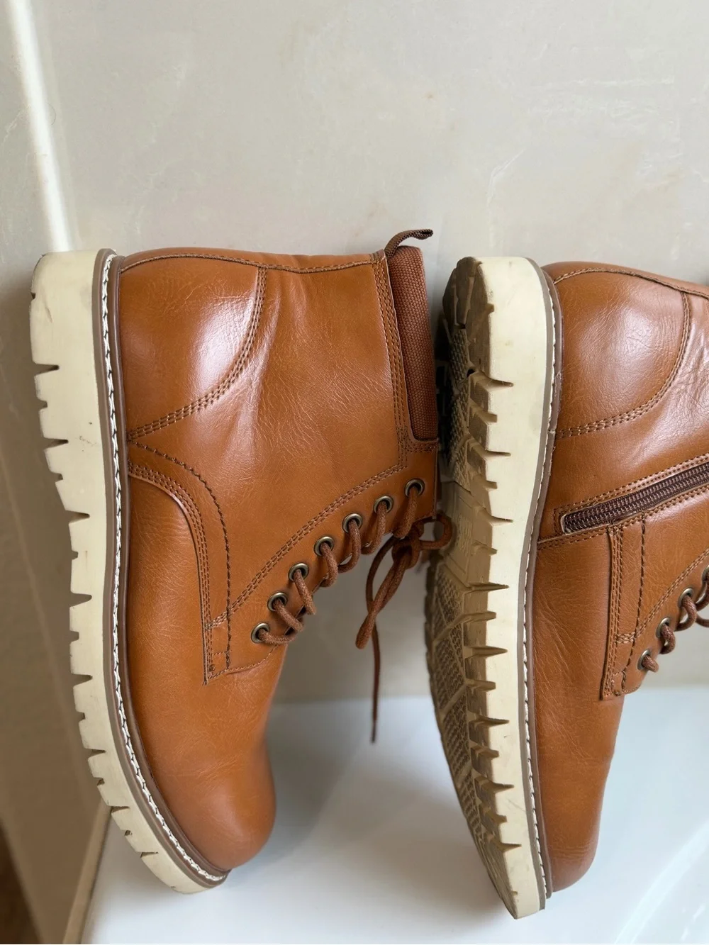 Steve Madden Men's Tan Lace-Up Chukka Boots size 10.5